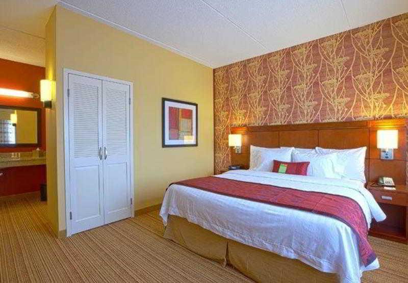 מלון Courtyard By Marriott הגרסטאון חדר תמונה